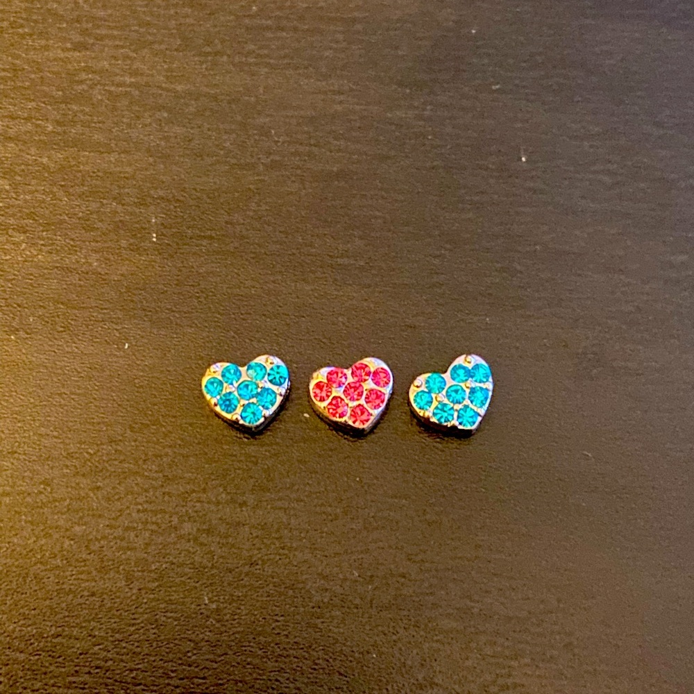 Origami Owl | 3 Crystal heart charms NWOT